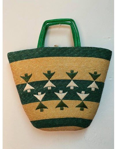 Vintage straw bag