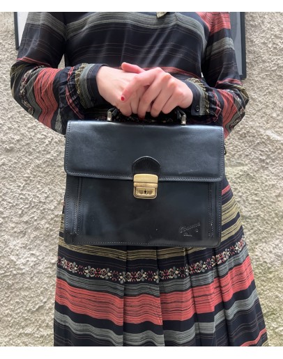 Vintage leather bag 