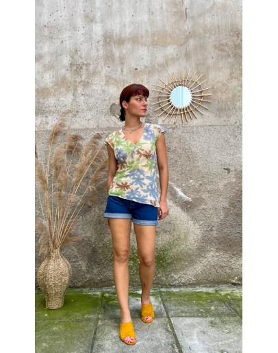 Vintage floral top M