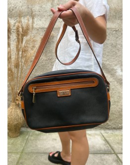 Vintage leather bag 