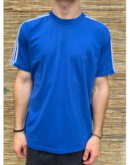 Vintage unisex Adidas T-shirt M-L