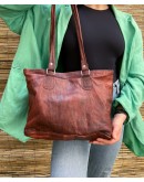 Vintage leather bag 