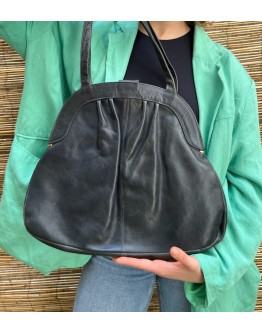 Vintage black leather bag 
