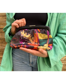 Vintage printed bag 