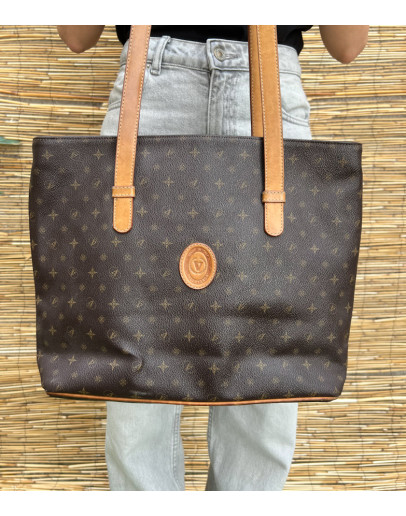 Vintage leather bag 