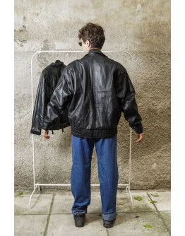 Vintage unisex leather jacket M