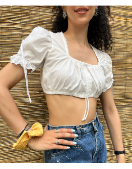 Vintage λευκό top με κεντημένες λεπτομέρειες S
