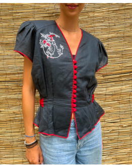Vintage top with embroidery M