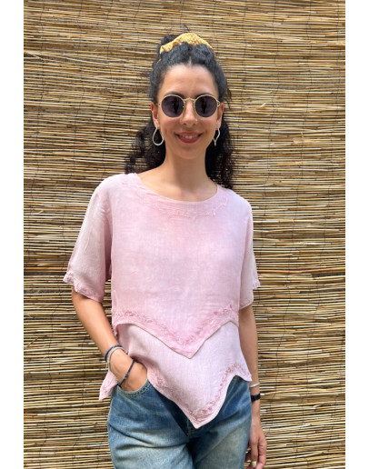 Vintage top with embroidery L