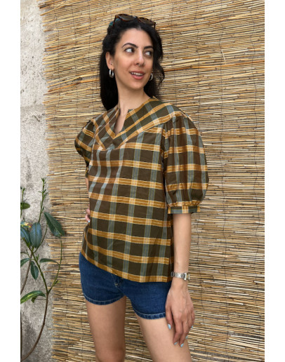 Vintage plaid top with shiny details L
