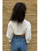 Vintage white top with embroidery M