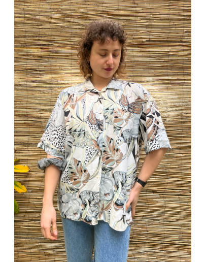 Vintage printed shirt L