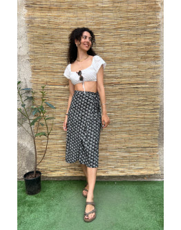 Vintage floral wrap skirt midi 