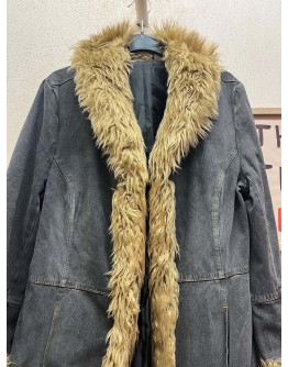 Vintage denim jacket with faux fur L