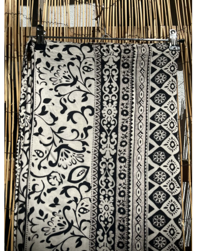 Vintage printed wrap skirt maxi